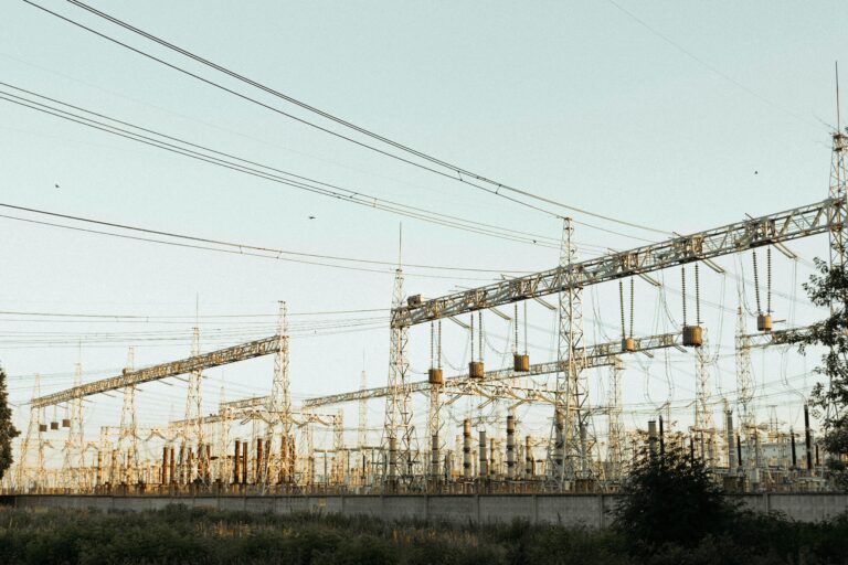 La CRE valide 4,3 Md€ d&rsquo;investissements pour RTE entre 2026-2028
